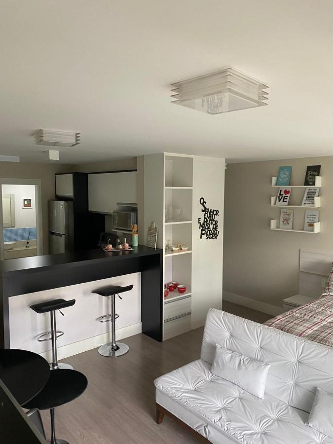 Lindo Loft, Piscina, Estacionamento, Academia, Ar Condicionado, Wi-fi Apartamento
